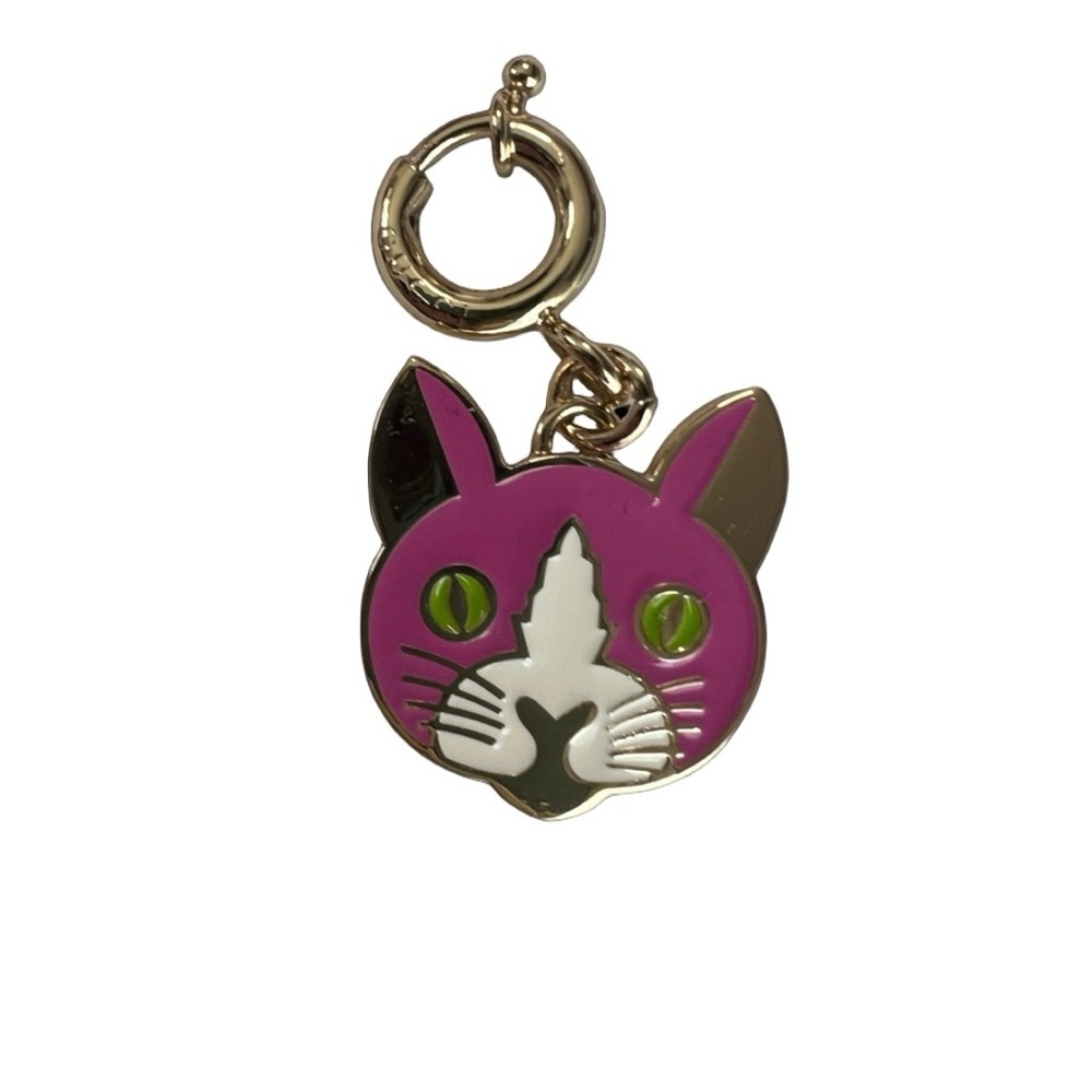 Gucci Pink Cat Enamel Bag Charm Pre-fall edition NWOT